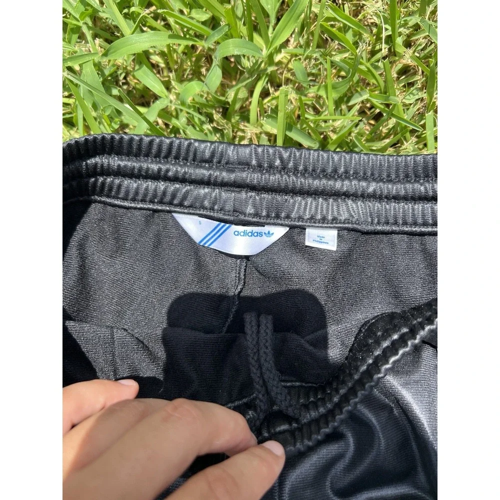 Adidas Men's Chile 62 Track Pants Silver/Black, Size Small